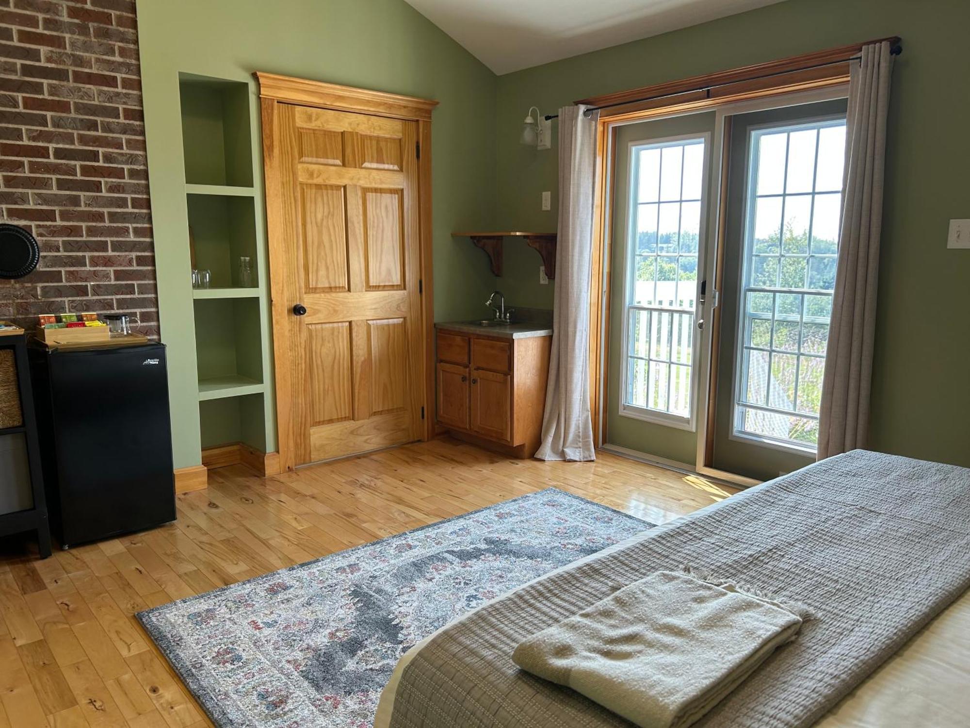 Tides Inn Guest Suites Halls Harbour 외부 사진