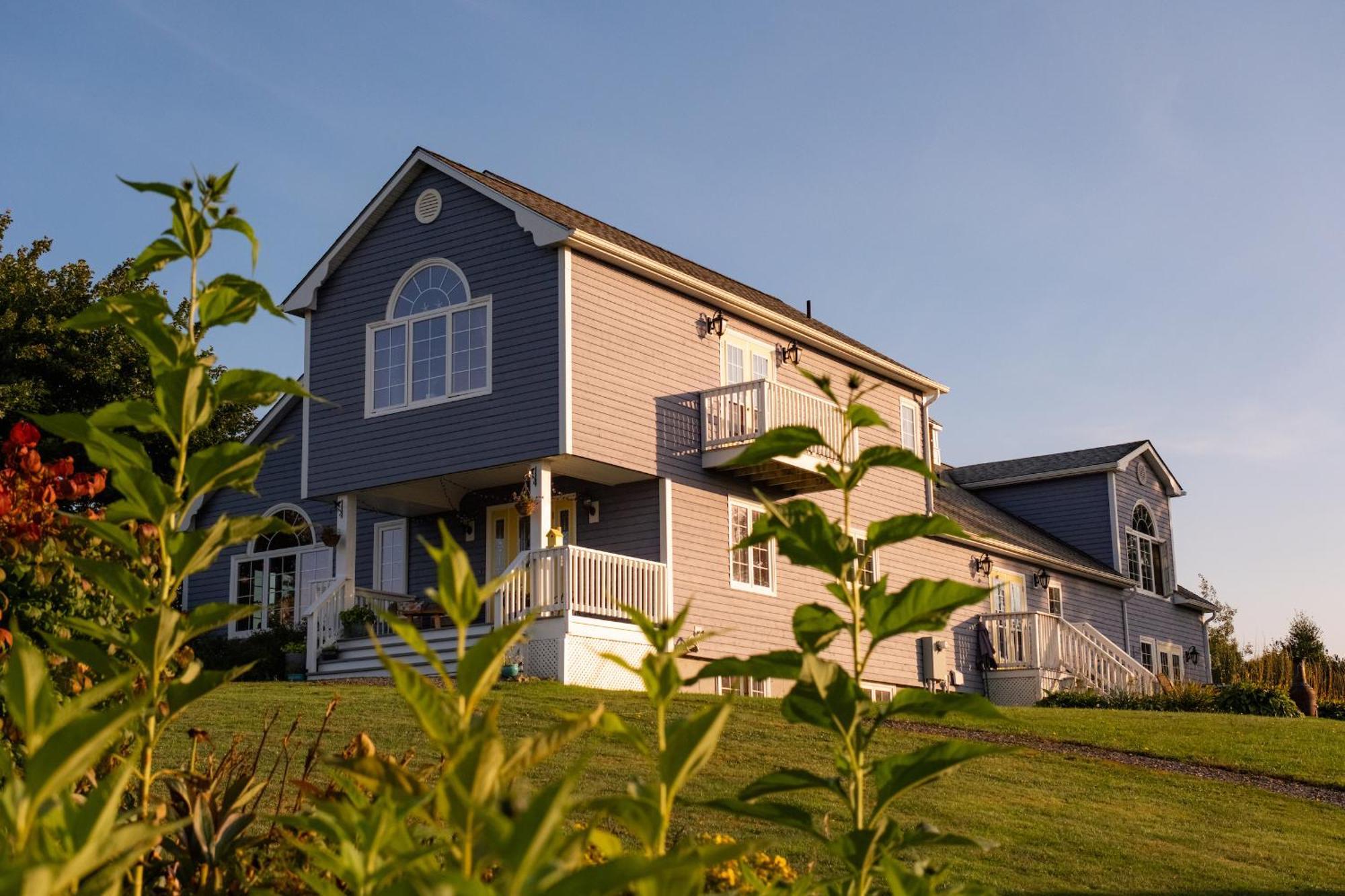 Tides Inn Guest Suites Halls Harbour 외부 사진